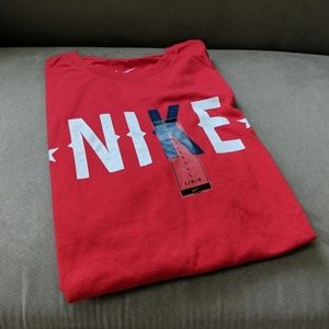 Nike Tee